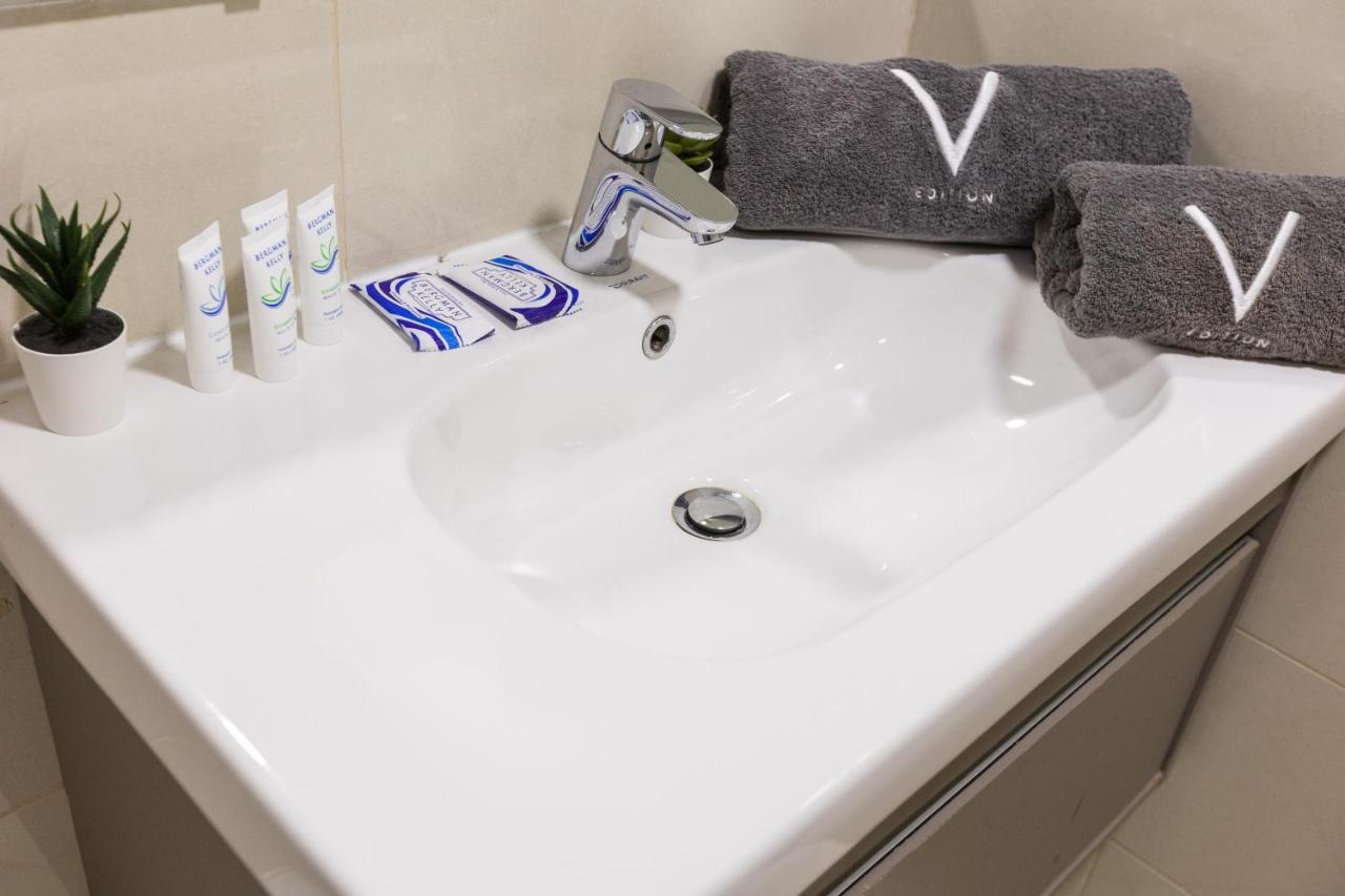 Spacious 1Br With Full Marina View Dubai Exterior foto
